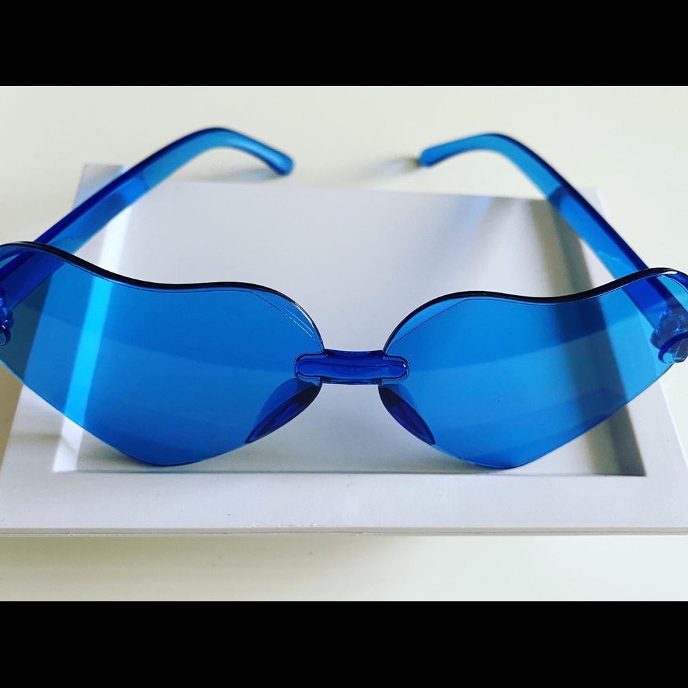 New 💙 shaped shades